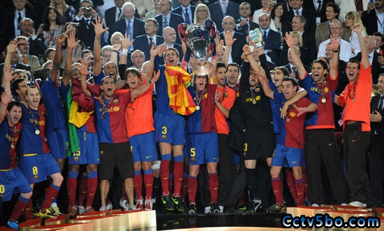 2009年欧冠决赛巴萨2-0曼联夺冠