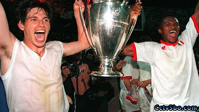1994年欧冠决赛AC米兰4-0巴塞罗那夺冠