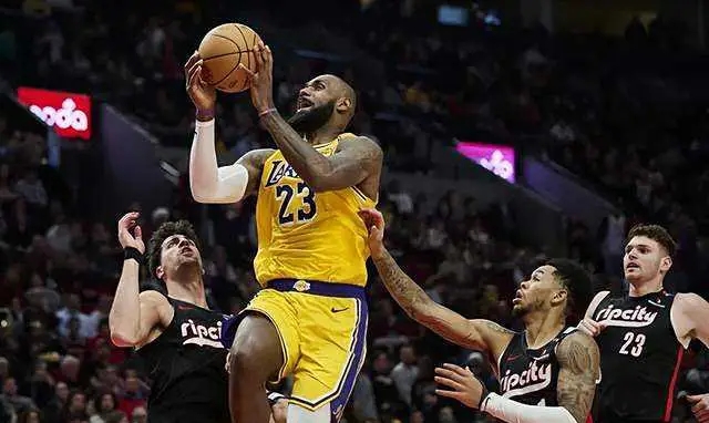 败场得分榜：NBA巨星的数据光环与团队困境