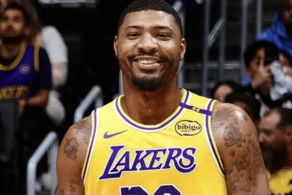 NBA季前赛湖人116-117惜败国王：赛后2喜2忧