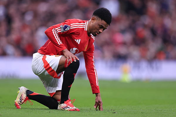 曼晚：阿玛德将赴非洲杯，曼联亟需引援补位，恐无人顶替其关键作用