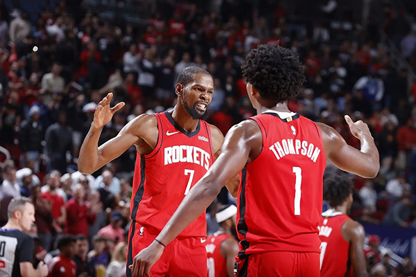 火箭122-115逆转雄鹿：韧性与战术蜕变的关键一胜