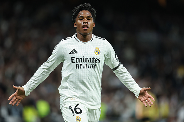 巴西媒体：恩德里克租借里昂进入“文件交换”阶段，交易接近落锤