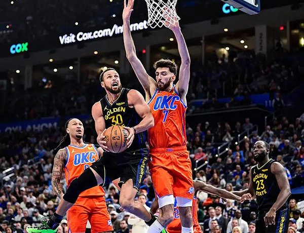 雷霆大胜勇士：霍姆格伦百分百命中率创纪录