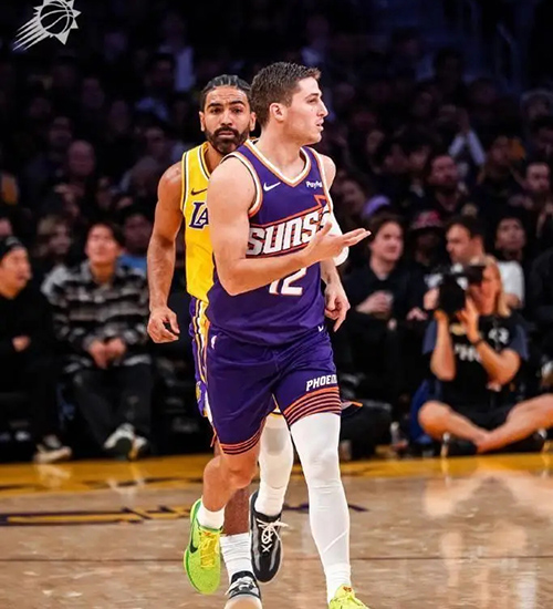 湖人17分惨败太阳 七连胜戛然而止