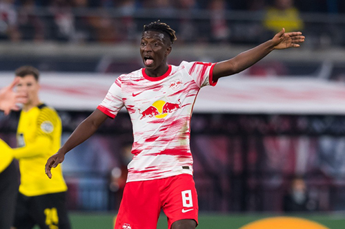 队报独家：朗斯闪电签下海达拉，300万欧锁定五年长约至2029