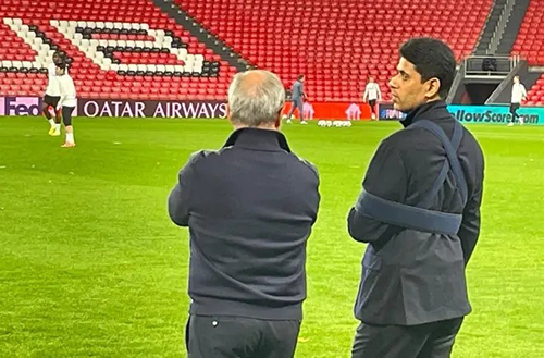 纳赛尔手臂缠石膏现身训练场,带伤督战巴黎冲刺<a href=/zuqiu/ouguan/ target=_blank class=infotextkey>欧冠</a>