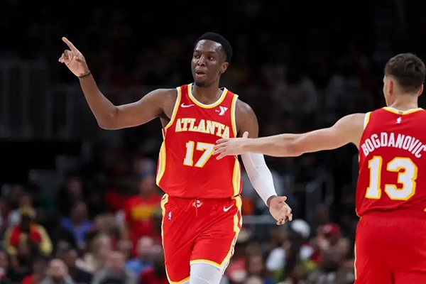 火箭独行侠老鹰NBA三方交易：方案解析与实操风险剖析